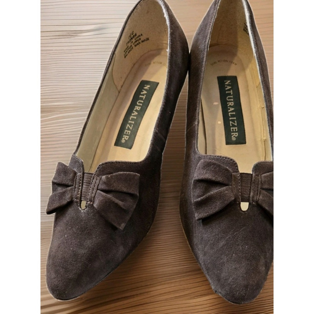 Naturalizer Brn/Gry Suede Bow Kitten Heel Pumps Womens 7.5‎ C Vtg Style Classic